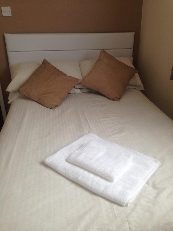 Rembrandt Guest House เกรทยาร์มัธ ภายนอก รูปภาพ