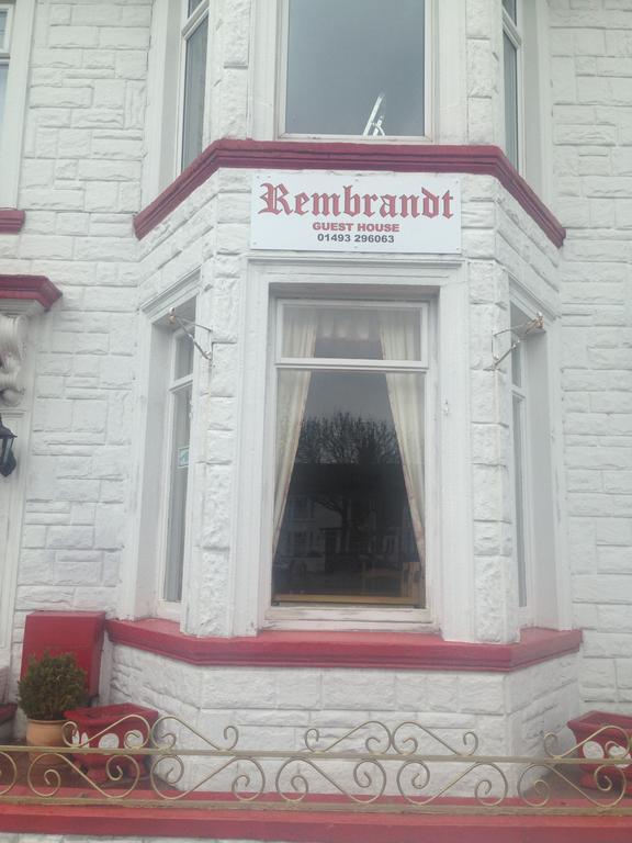Rembrandt Guest House เกรทยาร์มัธ ภายนอก รูปภาพ
