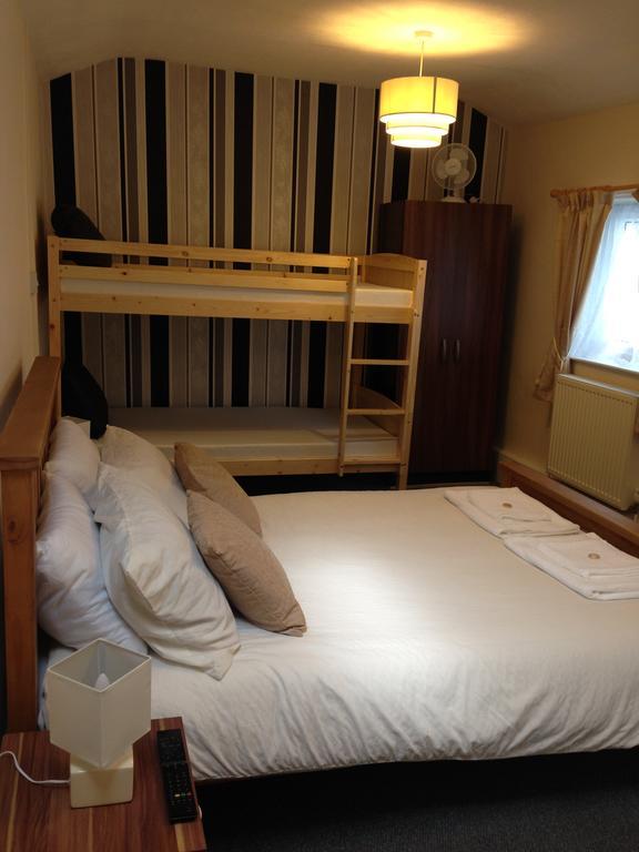 Rembrandt Guest House เกรทยาร์มัธ ภายนอก รูปภาพ
