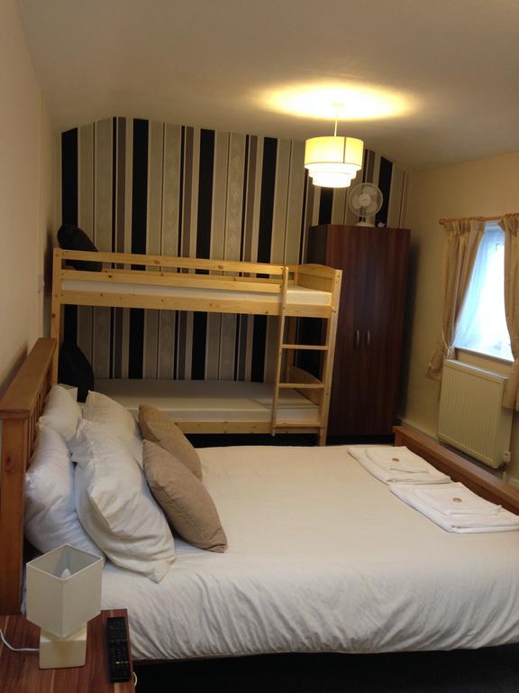 Rembrandt Guest House เกรทยาร์มัธ ภายนอก รูปภาพ