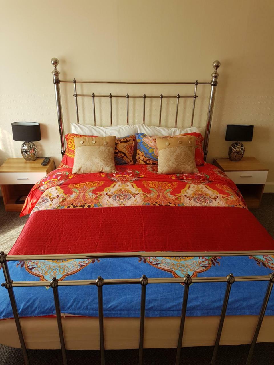 Rembrandt Guest House เกรทยาร์มัธ ภายนอก รูปภาพ