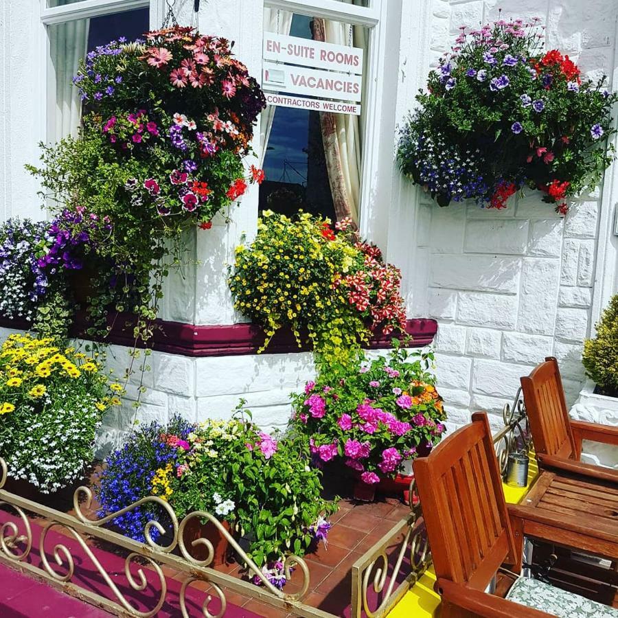 Rembrandt Guest House เกรทยาร์มัธ ภายนอก รูปภาพ